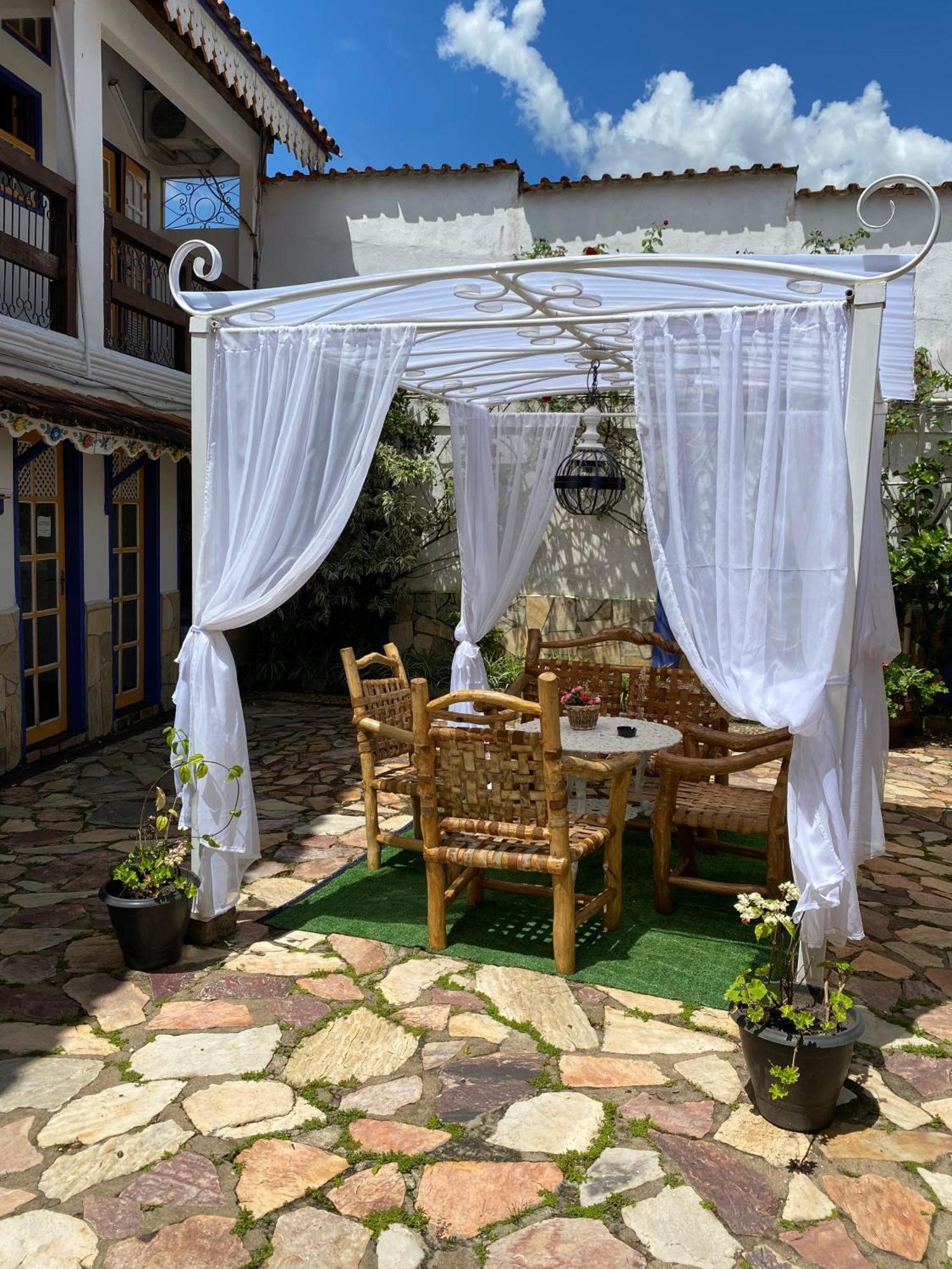Pouso Das Gerais Тирадентеш Екстериор снимка